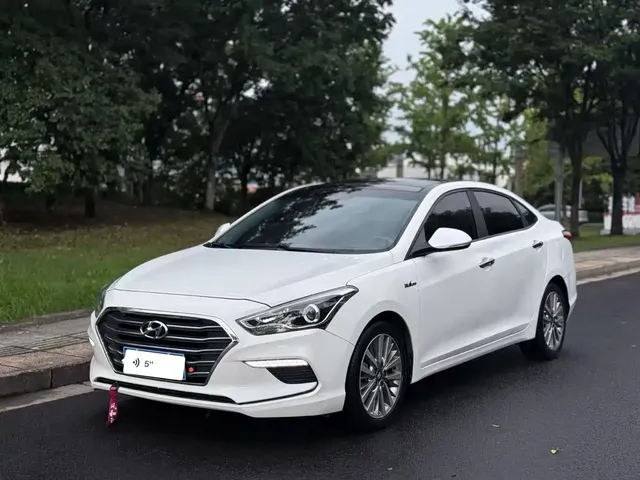 Hyundai Mistra 2017 1.6T Automatic Smart GLS (China V)