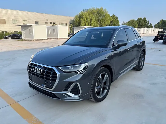 Audi Q3 2022 35 TFSI Fashion Dynamic