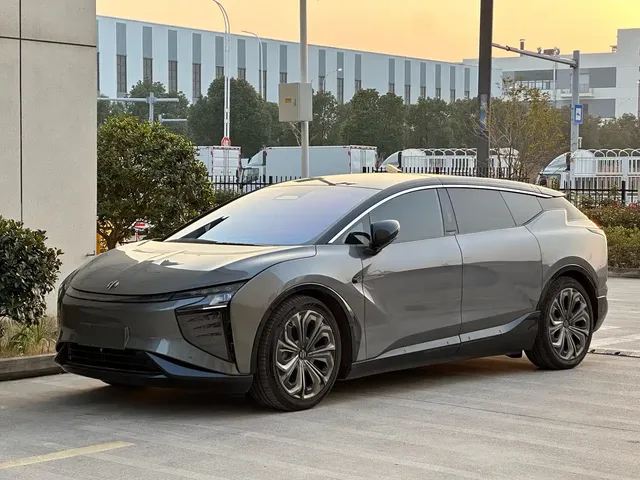 HiPhi X 2021 Flagship Edition 6-Seater