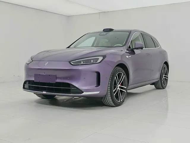 AITO Wenjie AITO M5 2025 Extended Range Ultra AWD