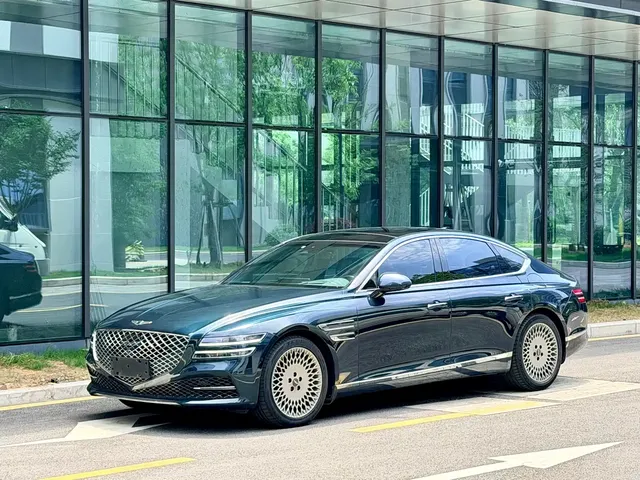 Genesis G80 2023 2.5T RWD Flagship