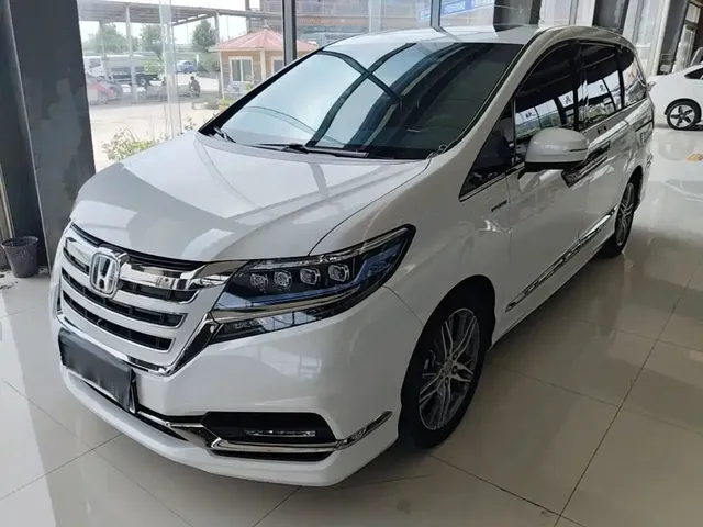 Honda Elysion 2019 2.0L Hybrid Luxury Edition