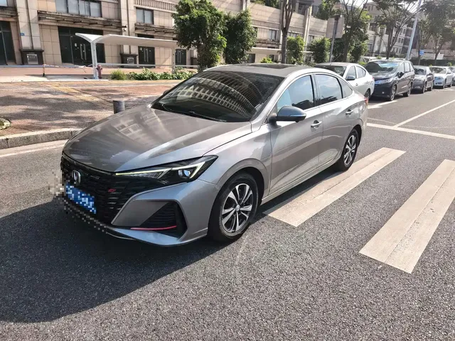 Changan Eado 2022 PLUS Blue Whale NE 1.4T GDI DCT Premium Edition