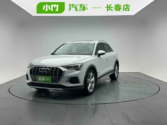 Audi Q3 2022 35 TFSI Fashion Elegance
