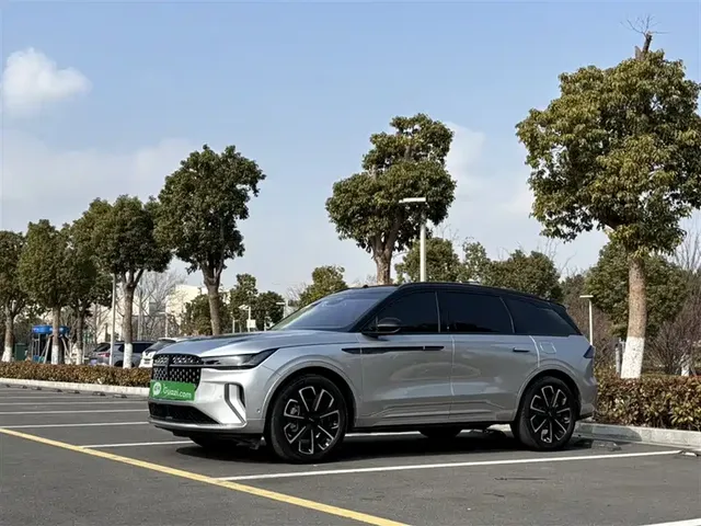 Lincoln Nautilus 2023 2.0T AWD Zun Rui Hybrid Edition