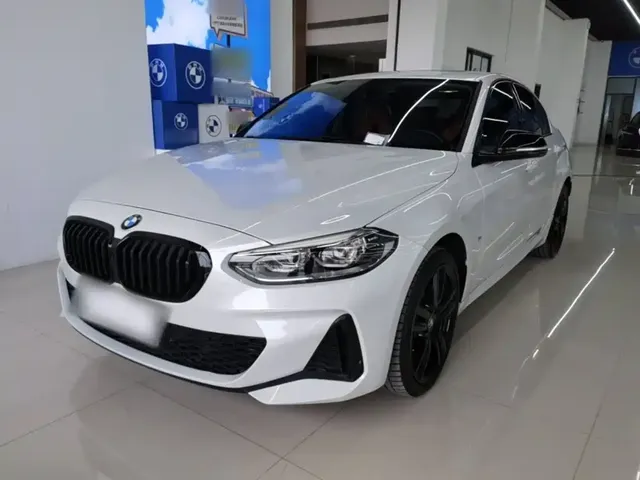 BMW 1 Series 2021 125i M Sport Black Night Edition