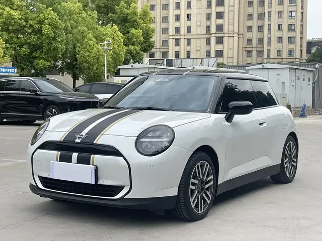 MINI Electric MINI COOPER 2024 456km COOPER E Classic