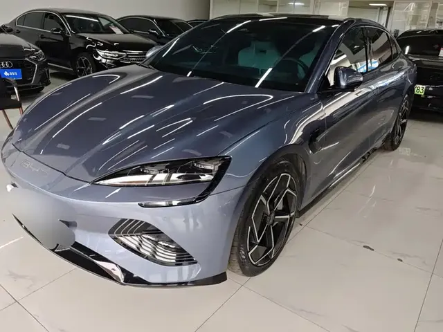 BYD Seal 2022 700km Long Range RWD Edition
