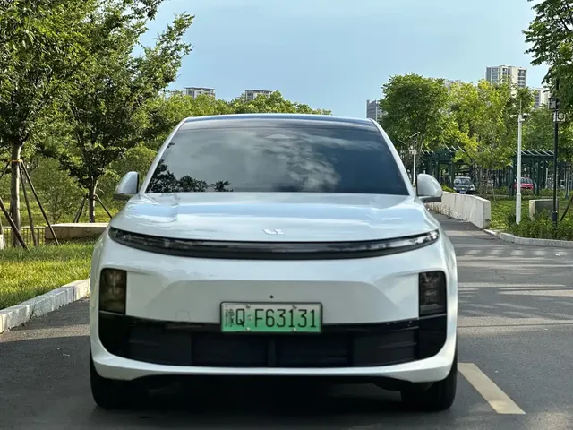 Li Auto L6 2024 Pro