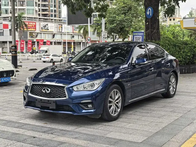Infiniti Q50L 2018 2.0T Comfort (China VI)