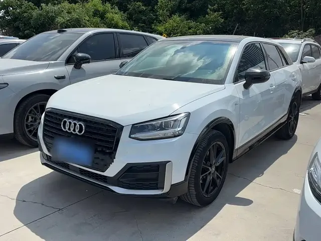 Audi Q2L 2018 35 TFSI Launch Exclusive Edition China VI