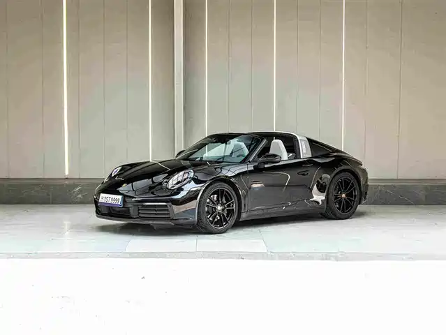 Porsche 911 2023 Targa 4 3.0T