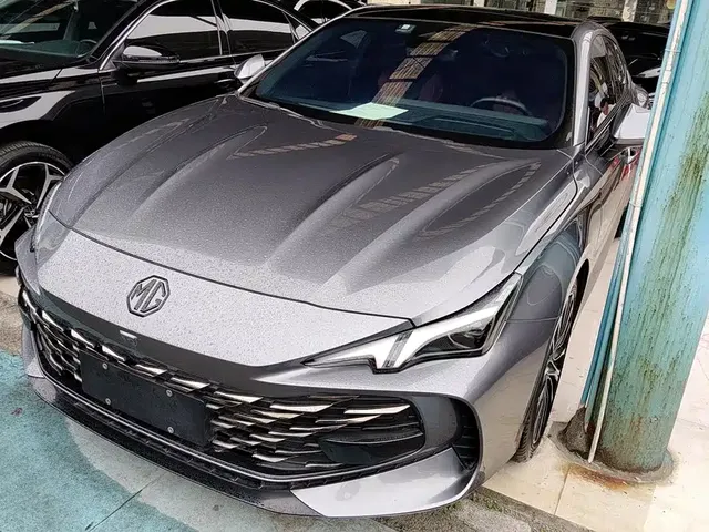 MG 7 2023 2.0T Automatic Hunting Beauty Luxury Edition