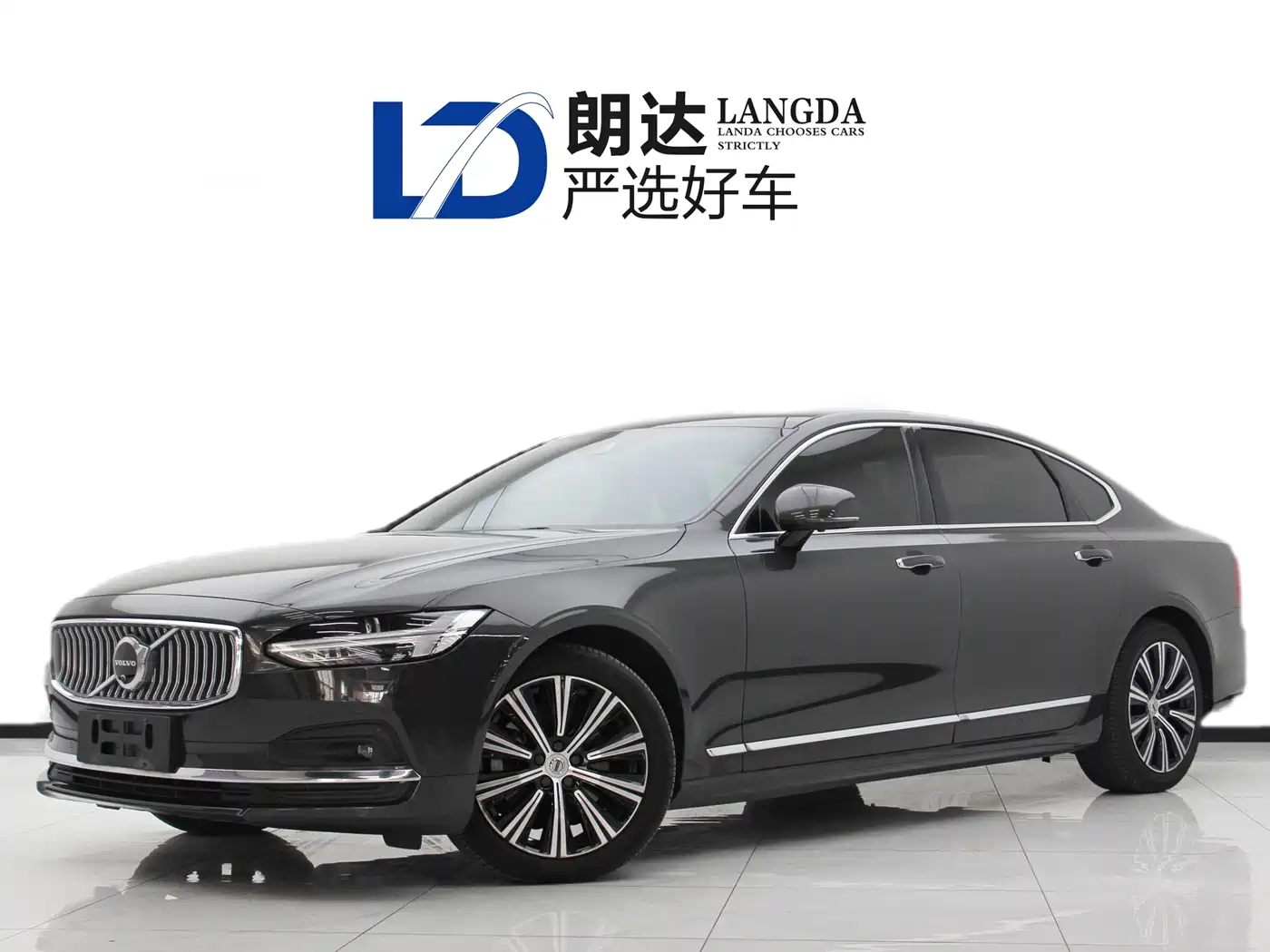Volvo S90 2021 Model B5 Momentum Luxury Edition