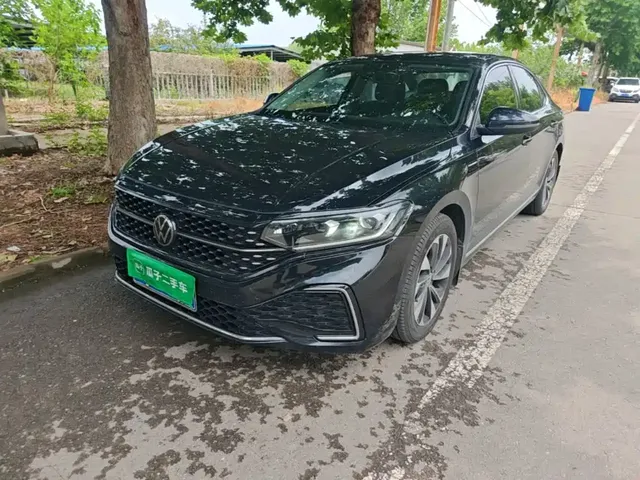 Volkswagen Passat 2024 280TSI Starlight Elite Edition