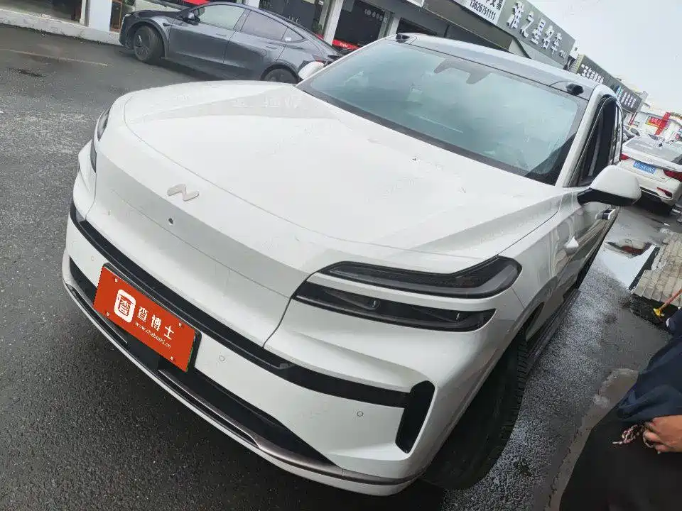 Ledao L90 2025 AWD Base Model