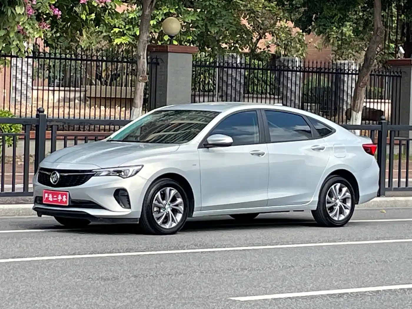 Buick Verano 2023 Pro Leisure Edition
