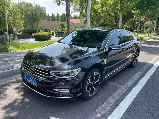 Volkswagen Magotan 2023 Model 2 Million Units Commemorative Edition 280TSI DSG Leading Version