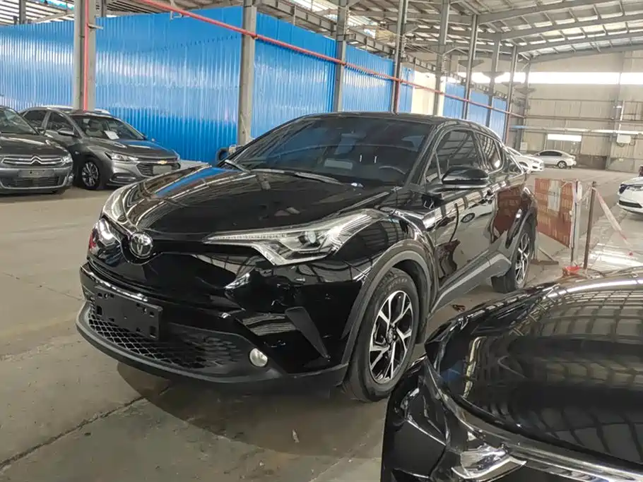 Toyota C-HR 2020 Model 2.0L Luxury