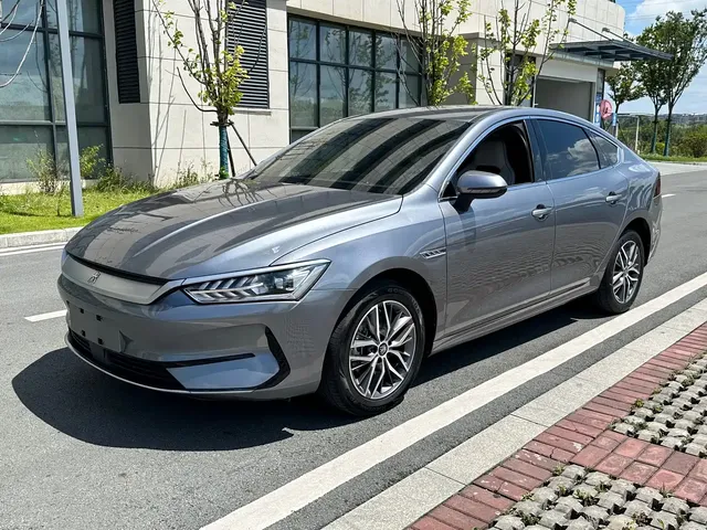 BYD Qin PLUS 2023 Champion Edition EV 420KM Advanced Type