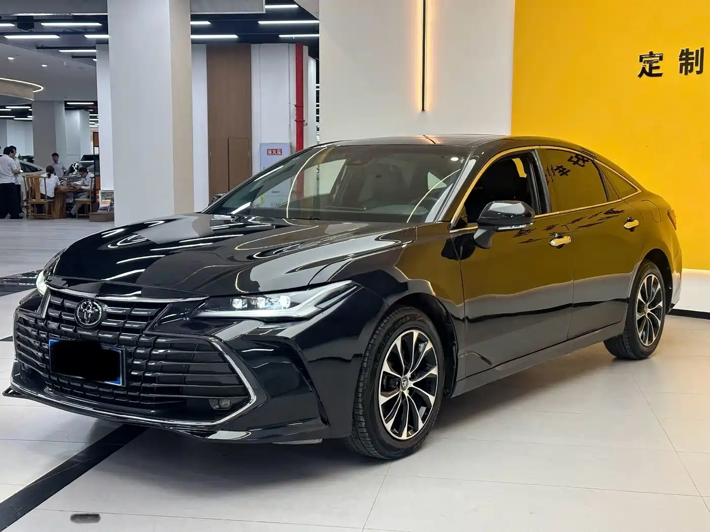 Toyota Avalon 2023 2.0L Luxury Edition