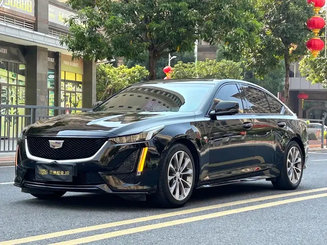 Cadillac CT5 2021 28T Leading Sport