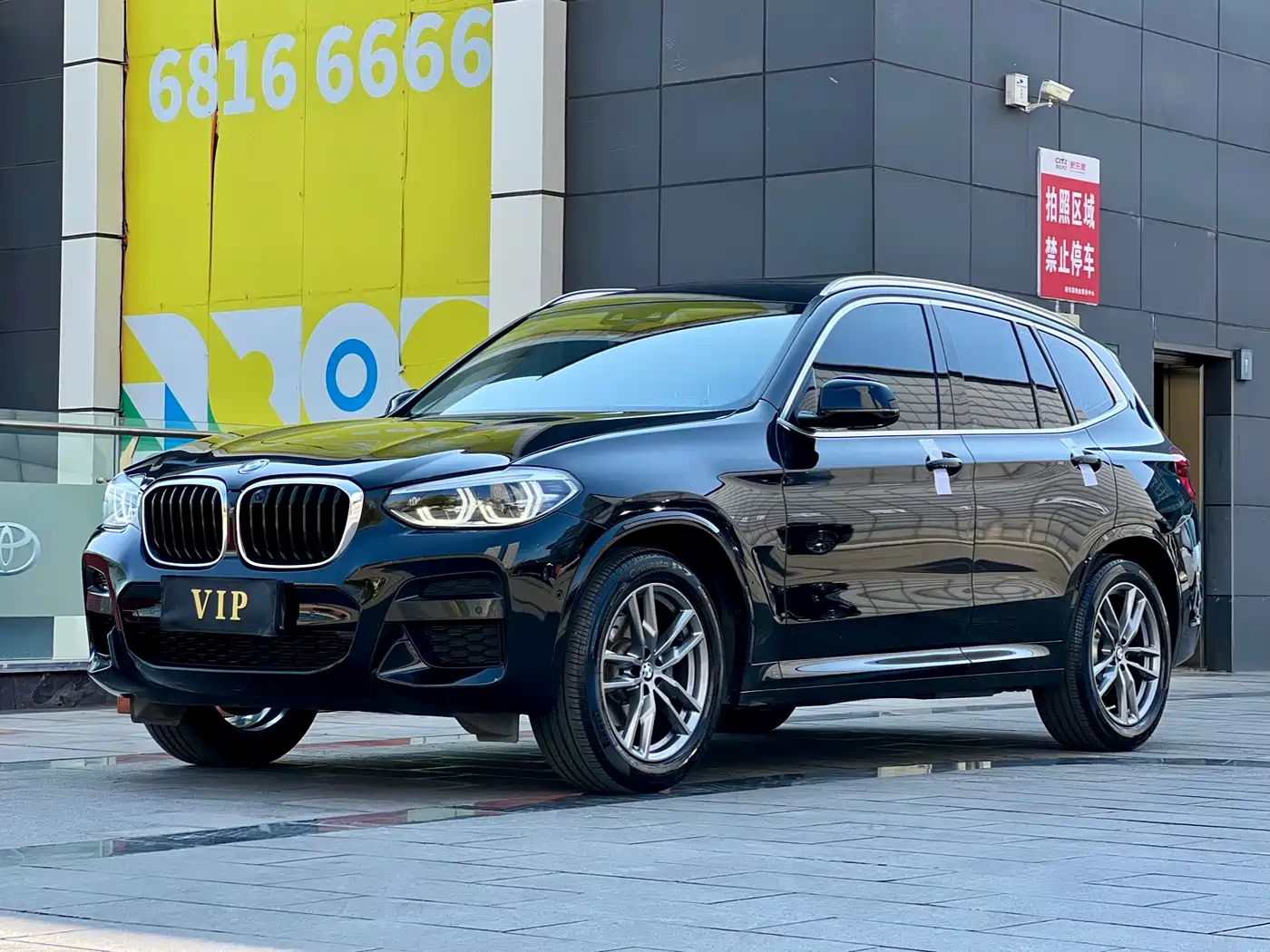 BMW X3 2022 xDrive30i Leading M Night Package