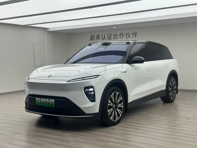 NIO ES8 2024 75kWh