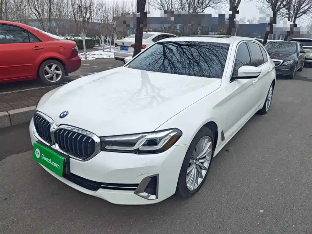 BMW 5 Series 2022 Facelift II 530Li Luxury Trim Premium Package
