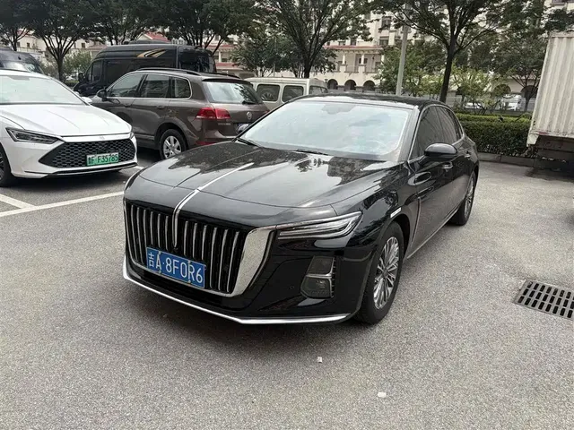 Hongqi H5 2024 1.5T DCT Smart Connect Flag Rhythm Edition