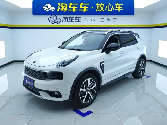 Lynk & Co 01 2017 2.0T AWD Pro