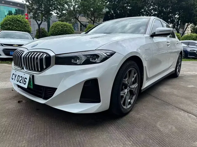 BMW i3 2024 eDrive 35 L