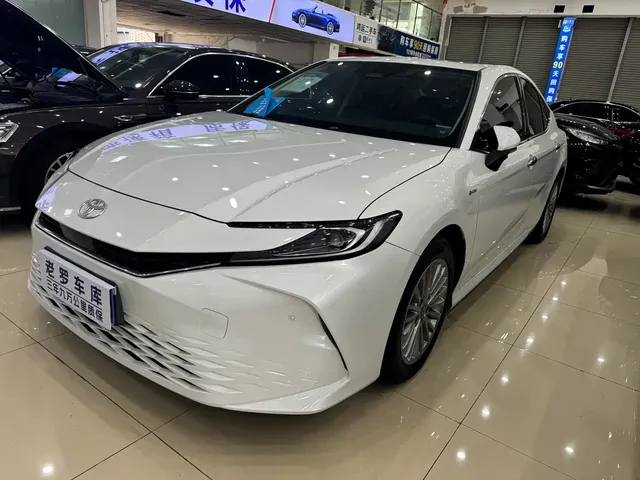 Toyota Camry 2024 Hybrid 2.0HGVP Luxury Edition