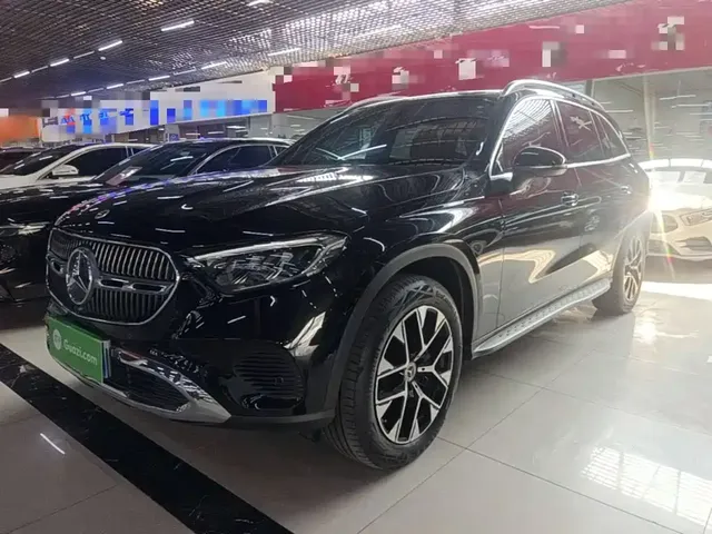 Mercedes-Benz GLC 2023 GLC 260 L 4MATIC Sport 5-seater