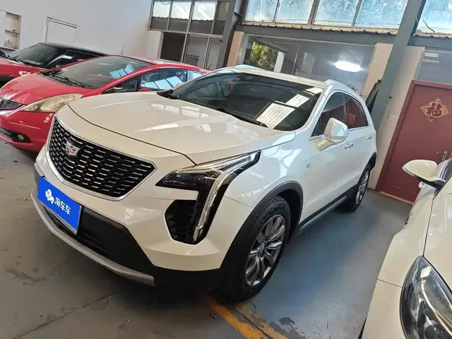 Cadillac XT4 2018 28T FWD Leading Edition