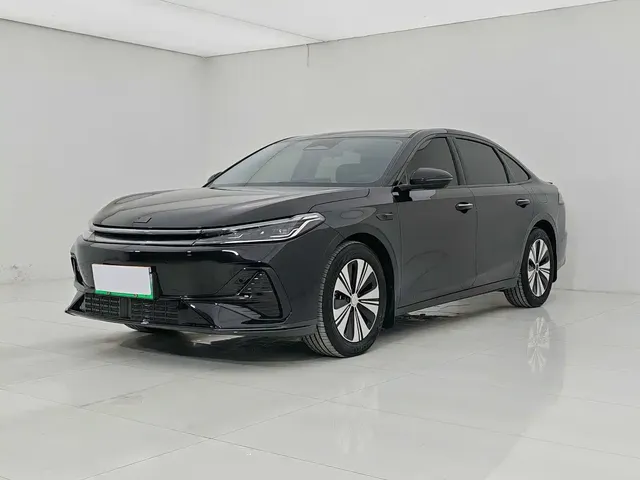 Geely Galaxy A7 2025 EM-i