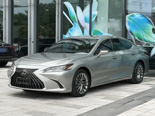 Lexus ES 2023 200 Excellence Edition