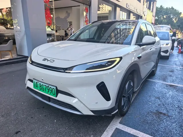 BYD Hai Shi 05 EV 2025 520KM Flagship Smart Navigation Edition