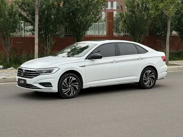 Volkswagen Sagitar 2021 280TSI DSG Luxury Smart Connect