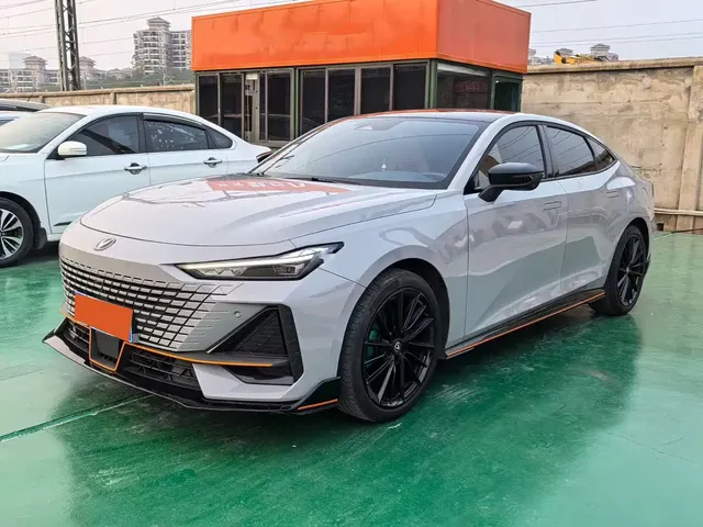 Changan UNI-V 2023 1.5T Sport Edition