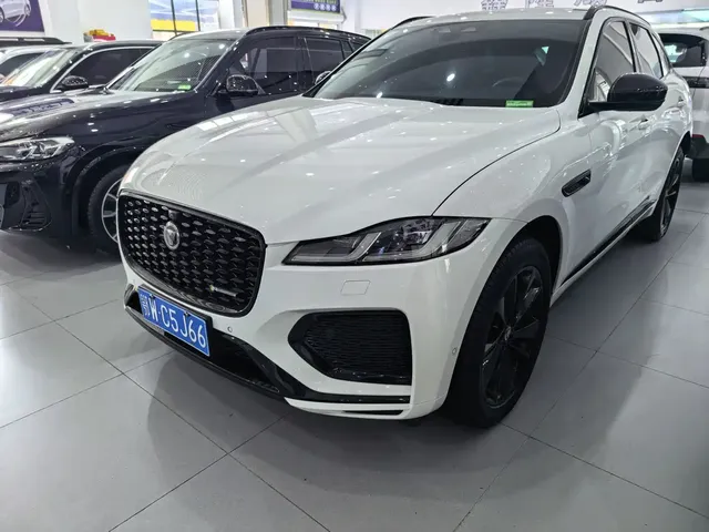 Jaguar F-PACE 2022 P250 R-Dynamic BLACK