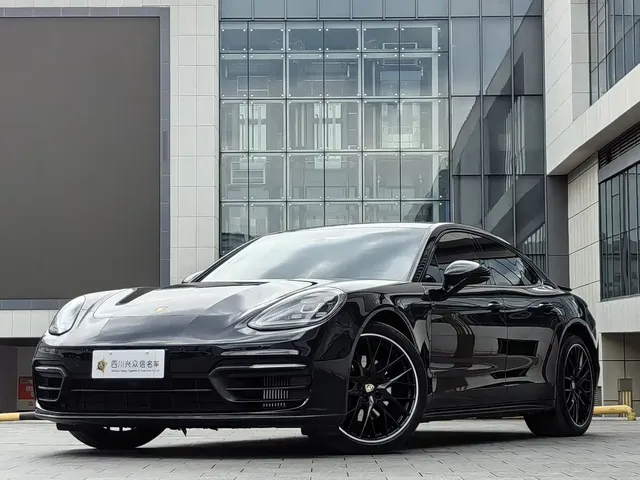 Porsche Panamera 2023 Facelift Panamera 2.9T Platinum Edition