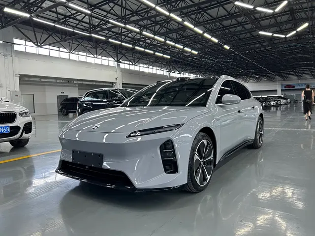 NIO ET5T 2025 75kWh Touring