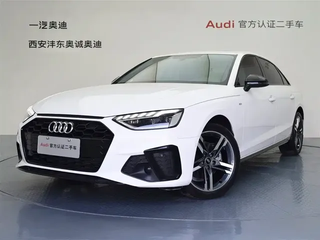Audi A4L 2022 40 TFSI Luxury Dynamic