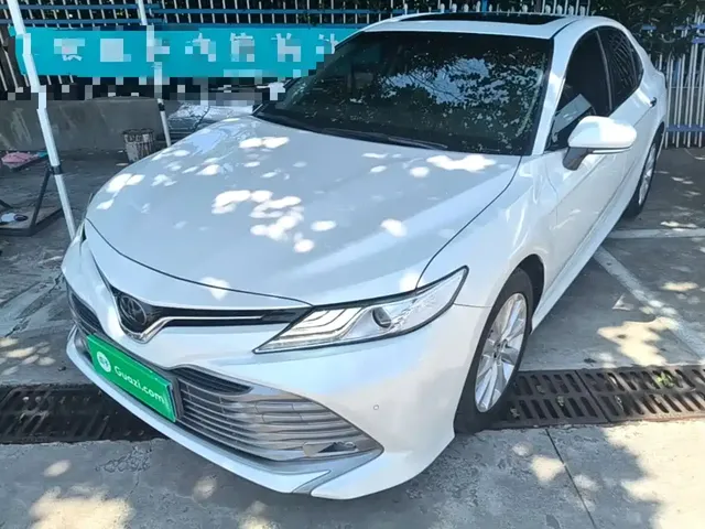 Toyota Camry 2019 Facelift 2.0G Luxury Edition
