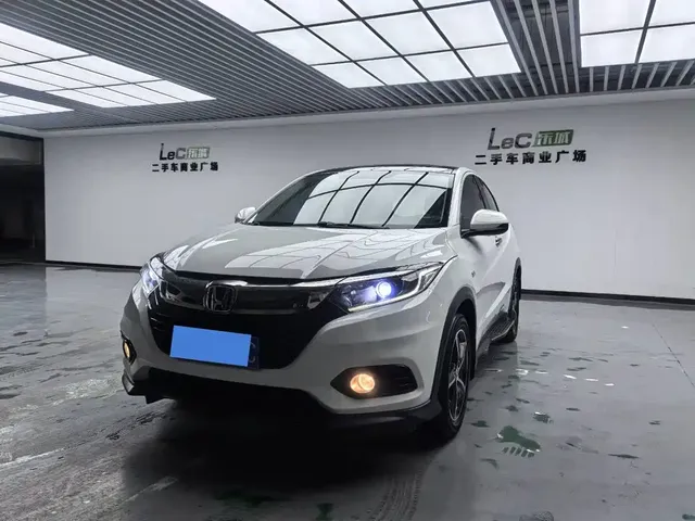Honda Vezel 2022 1.5L CVT Phantom Night Pioneer Edition