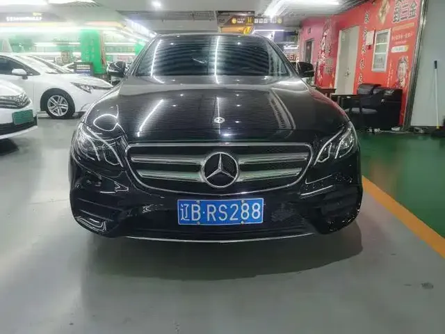 Mercedes-Benz E-Class 2018 Facelift E 200 L Sport 4MATIC