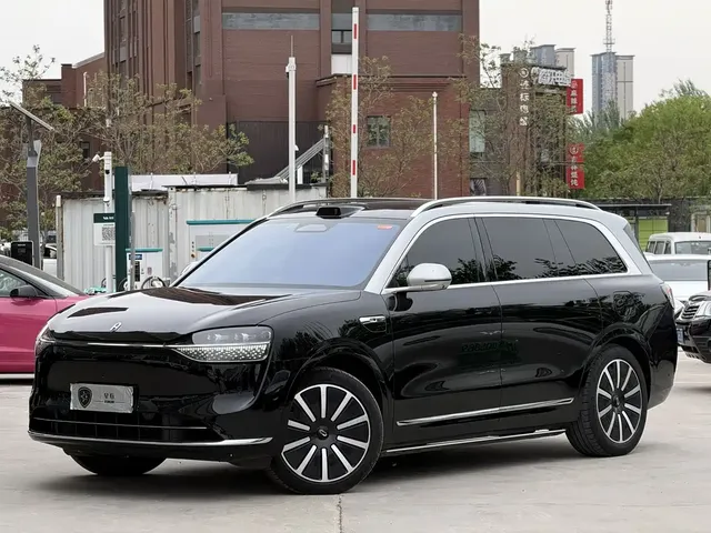 AITO Wenjie AITO M9 2024 Range Extender Max Edition 42kWh 6-seater