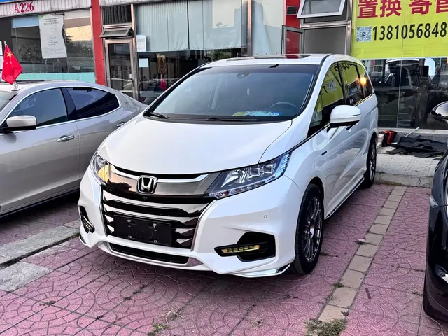 Honda Odyssey 2019 2.0L Sharp Ultimate Edition