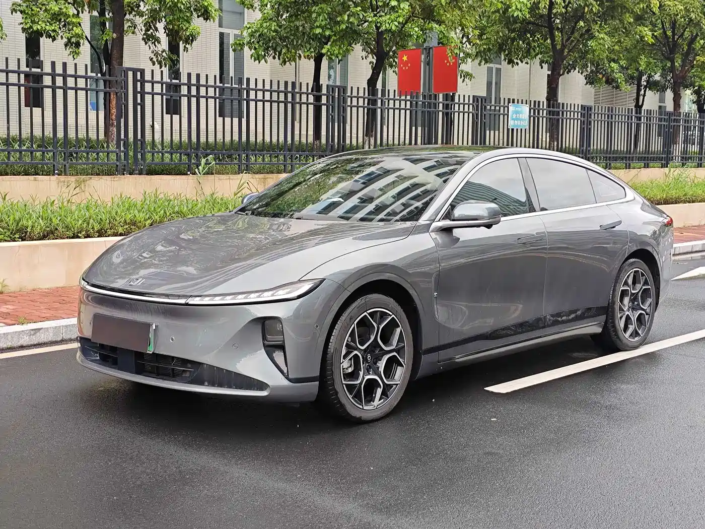 Changan Qiyuan A07 2025 Pure Electric Deluxe Edition 710 Long Range